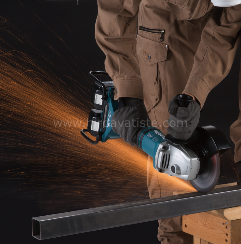 Makita DGA700RF2 18x2V Akülü Avuç Taşlama